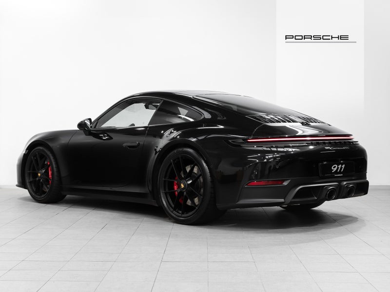 2025 Porsche 911 GTS Coupe 3.6L Petrol62863252038403112
