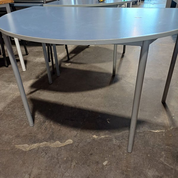 Student Desk 2 Carousel 2