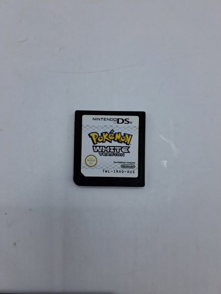 * -DS- Pokemon White Version * Carousel 1