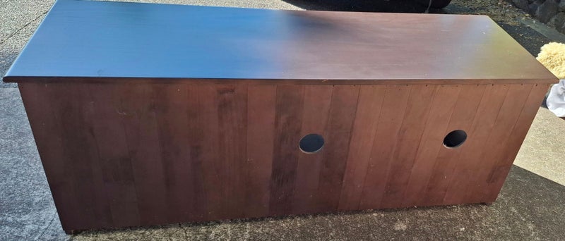 Long/ Low Contemporary TV Stand (Dark Brown) Carousel 6