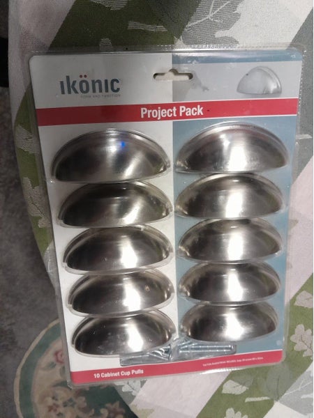 1 Pkt of 10 Cabinet Cup Pulls. Brand New Carousel 3
