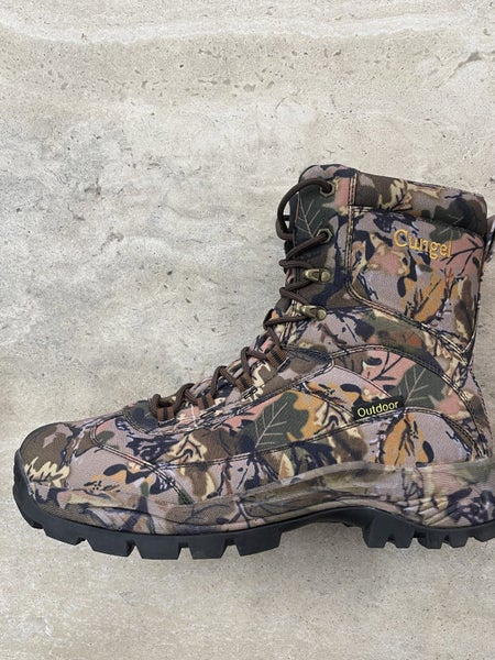 HUNTING and fishing boots Carousel 1