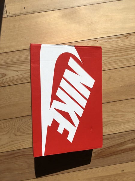 Brand new Nike shox TL us10 Carousel 10