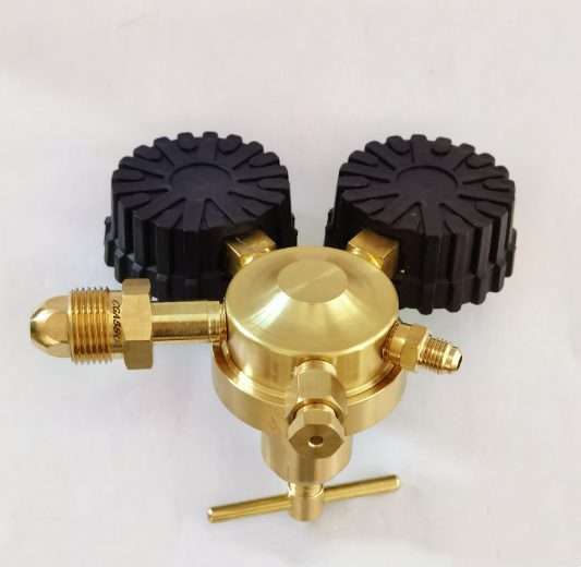 New Nitrogen Regulator with 2M Hose on Afterpay Carousel 3