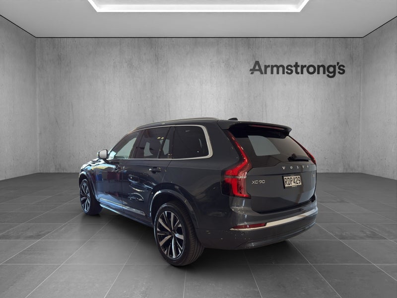 2025 Volvo XC90 B5 Ultra Bright 2.0P62864746456451112