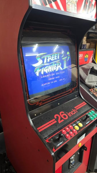 Arcade cabinet 26" Carousel 1