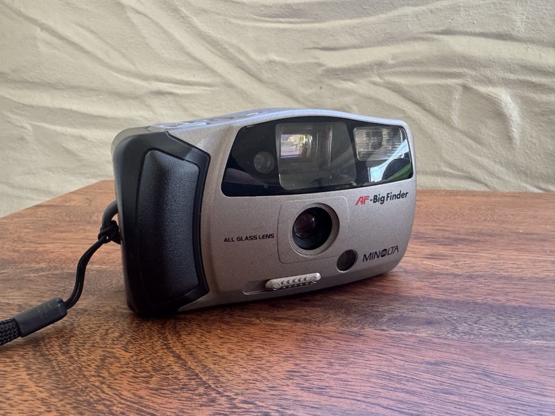 Minolta Big Finder AF 35mm film camera - faulty Carousel 1