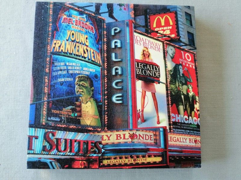 Canvas prints Carousel 1