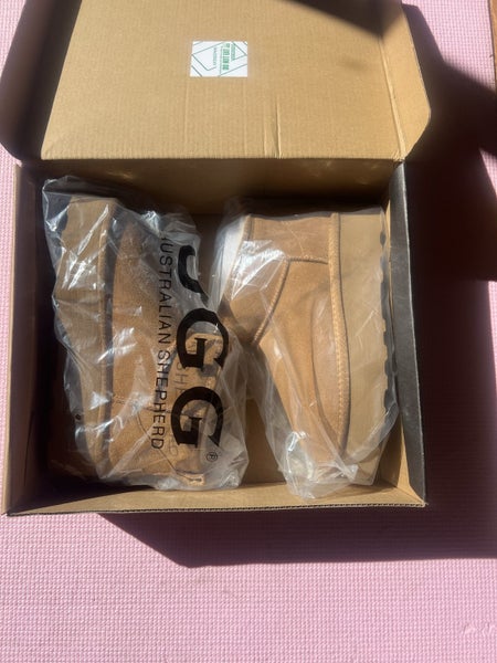 UGG Boots - Thick Bottom Ronnie Carousel 2