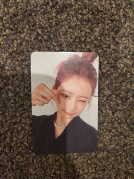 IVE I've Mine Off the record - Rei pc (damaged) Kpop Carousel 1