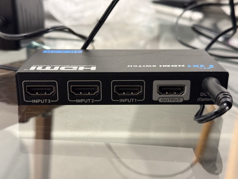 3x1 HDMI Switch with IR Remote Control 4K x 2k Carousel 3