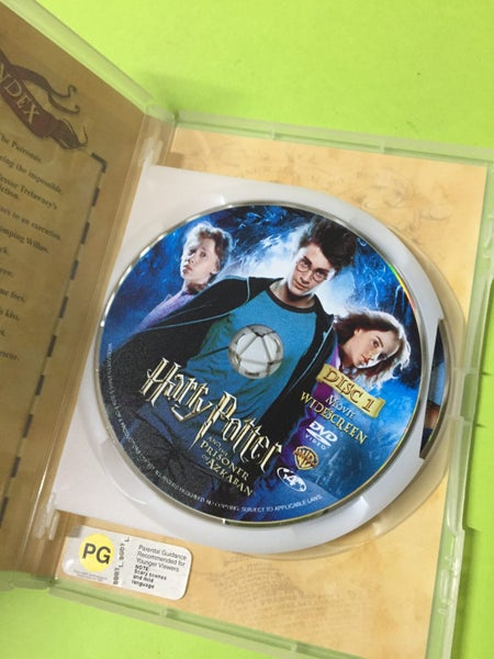 Harry Potter and the Prisoner of Azkaban (2-Disc Special Edition) Carousel 3
