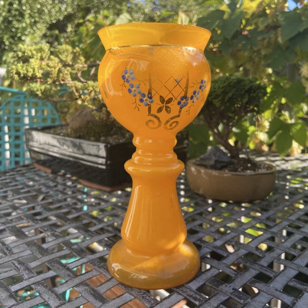 C1900? glass coupe vase Carousel 1