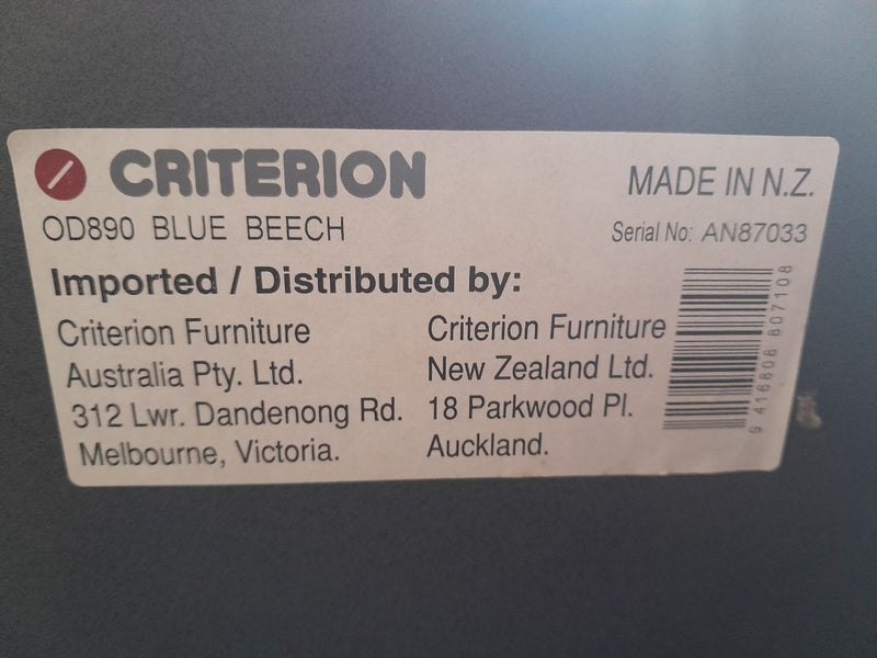 OFFICE DESK 1800mm Carousel 1