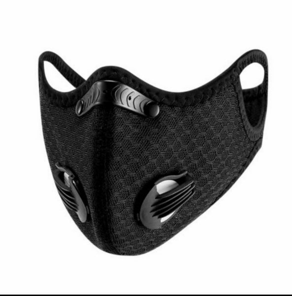 Face masks with built-in filters Carousel 1
