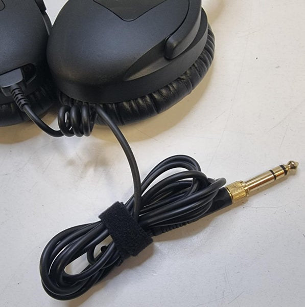 Sennheiser - HD 300 Pro Monitoring Wired Studio Headphones Carousel 10