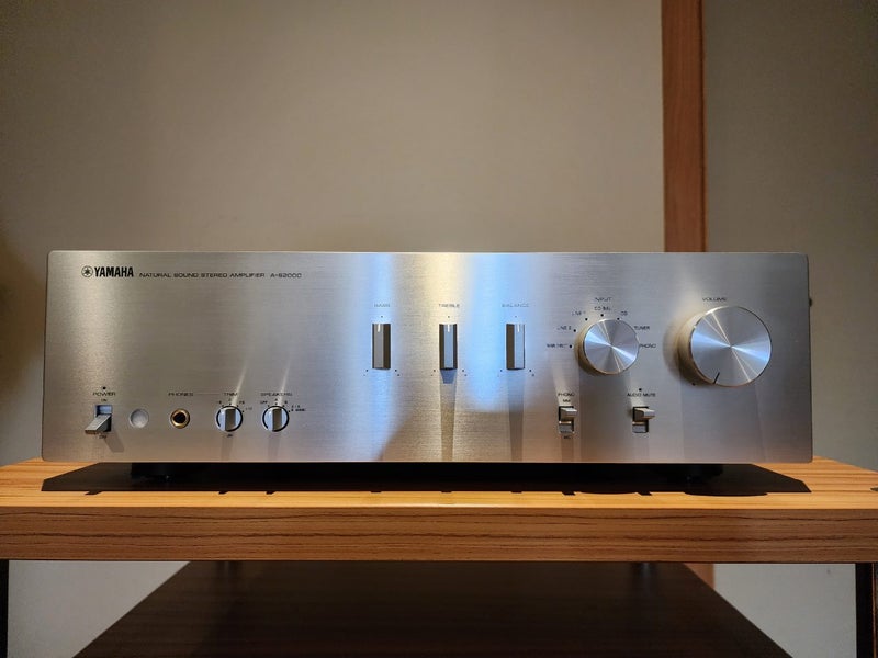 Yamaha A-S2000 Integrated Amplifier Carousel 2
