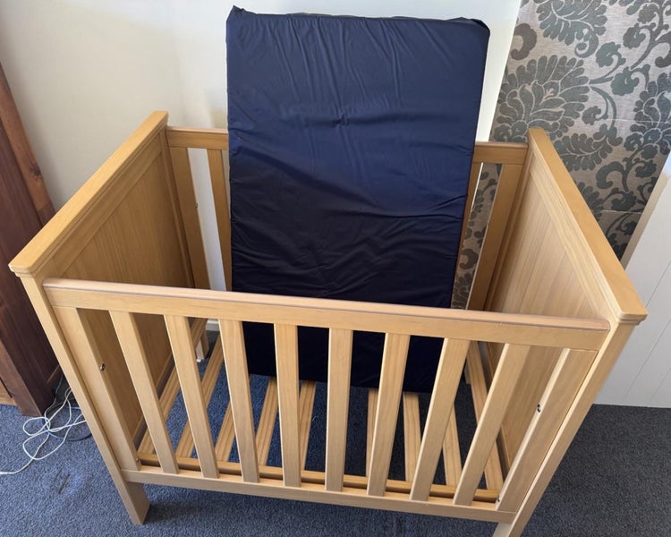 Grotime Space Saver Cot with Solid Ends62867851429379111