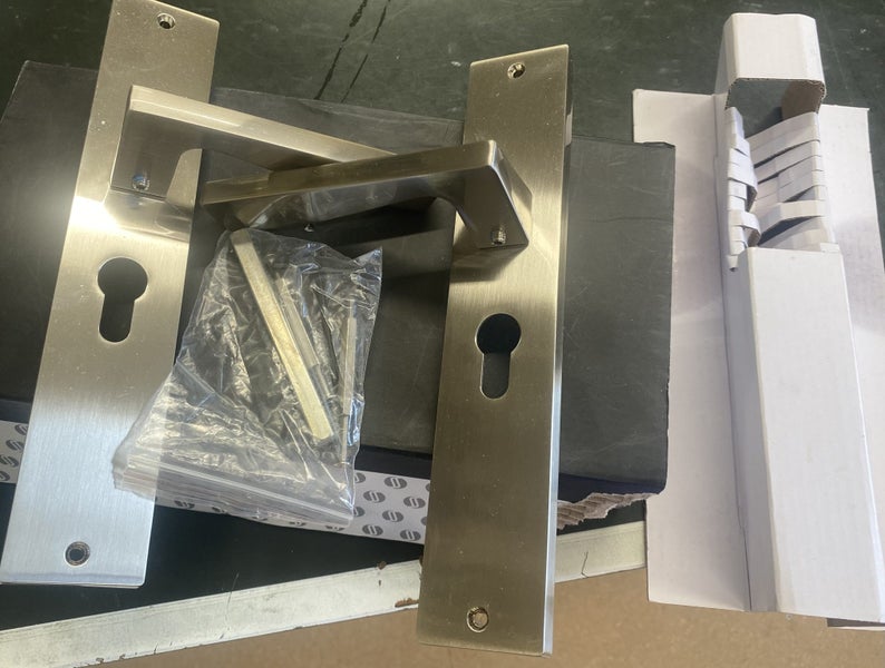 sylvan door handle Carousel 1