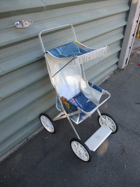 Old Dolls Pram Carousel 3