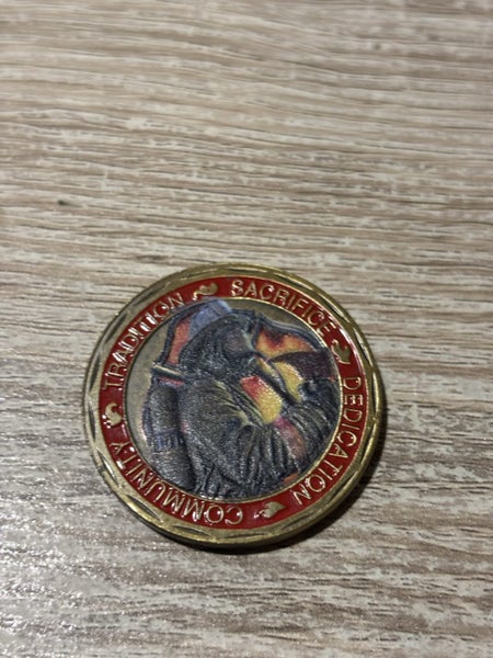 Firefighter’s challenge coin Carousel 1