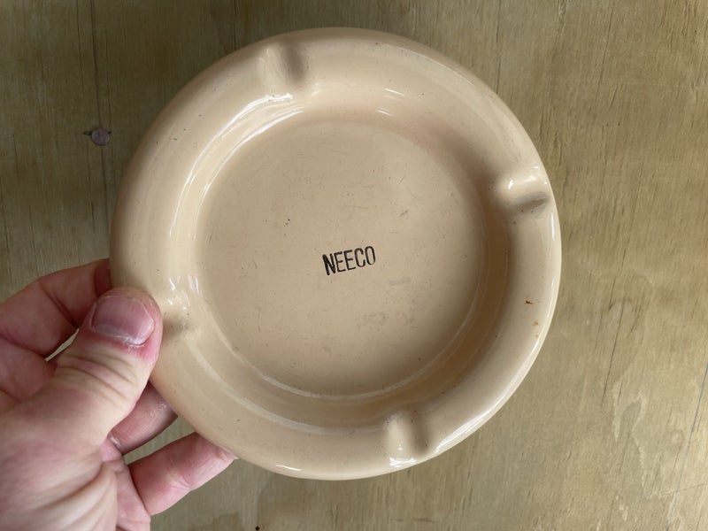 Vintage collectable ashtray (loads more listed) Carousel 1