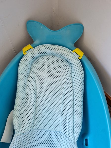 Baby bath tub - $1 reserve Carousel 1