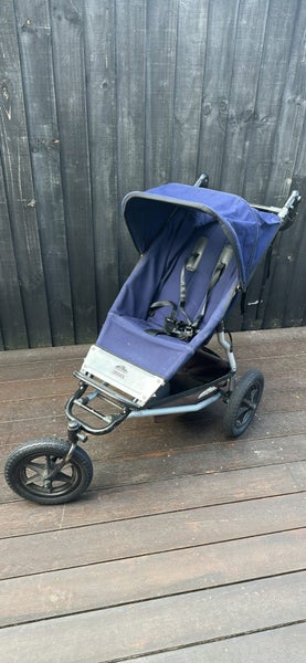 Mountain Buggy - NZ made Carousel 1