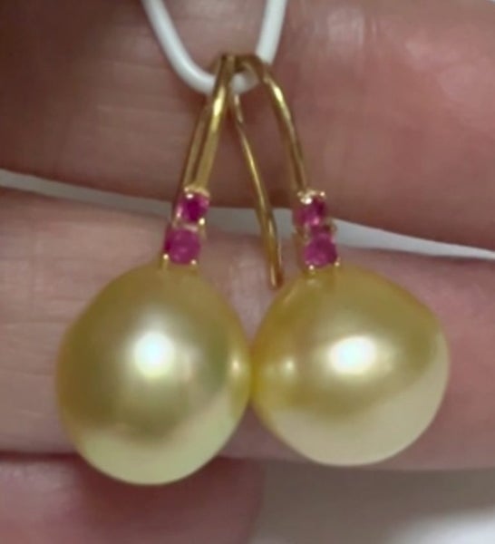 1.6 x 12mm Golden Philippines Pearl Drop Earrings Carousel 2