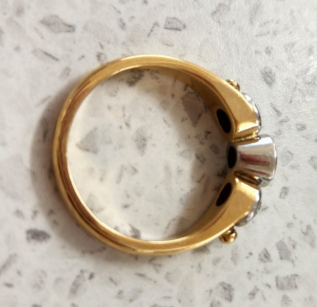 Stunning Diamond Ring62863231834497111