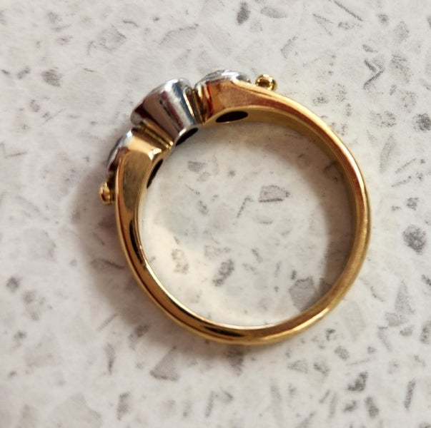 Stunning Diamond Ring62863231834497112