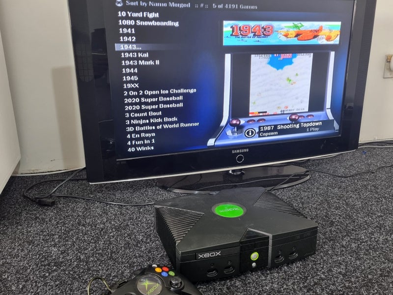 Original Microsoft XBOX Mod 500GB Coinps + Duke Controller Carousel 2
