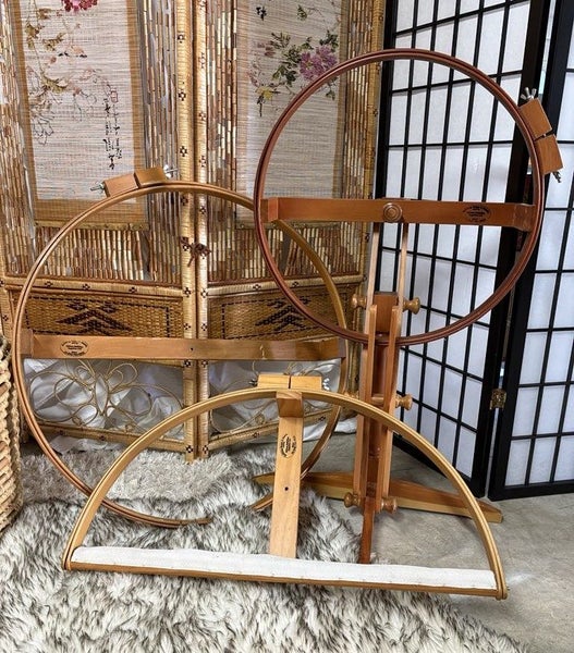 Quilting & Embroidery Stand w. Hoops made in Taranaki Carousel 1