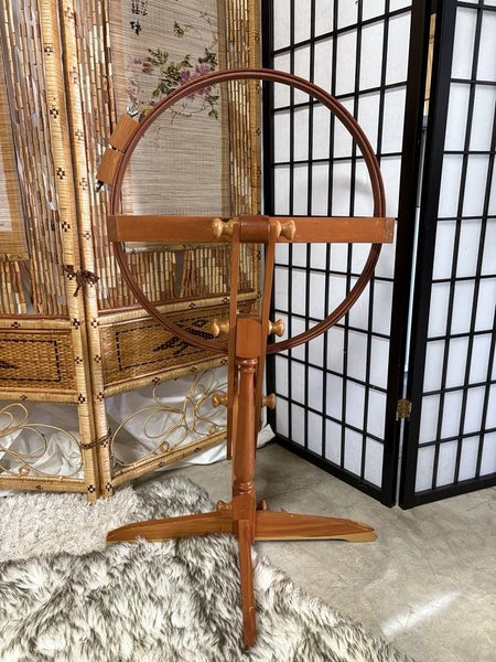Quilting & Embroidery Stand w. Hoops made in Taranaki Carousel 2