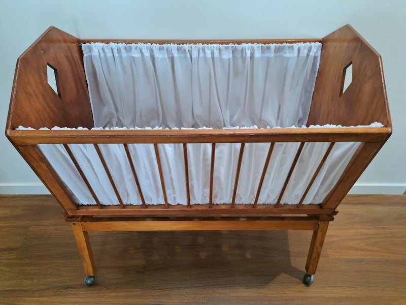 Baby Cot - Vintage Rimu Carousel 8