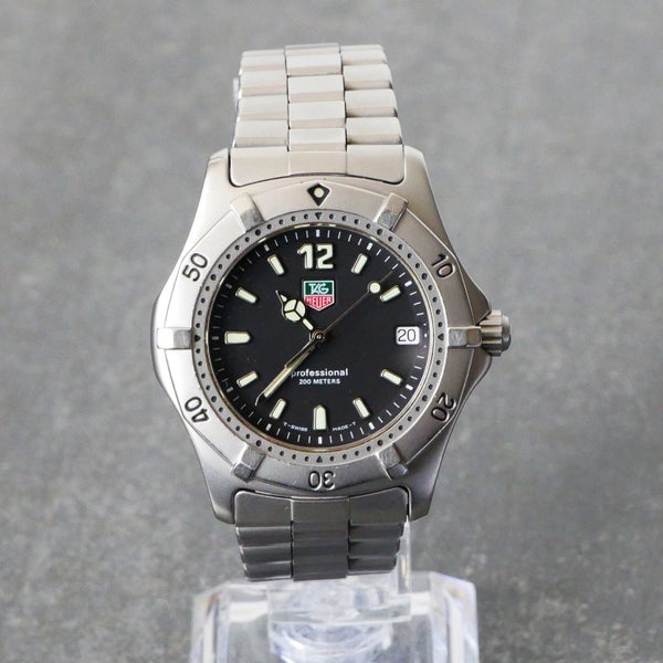 Tag Heuer 2000 Professional, Black dial, Quartz, 38mm, model WK111062863231943425112