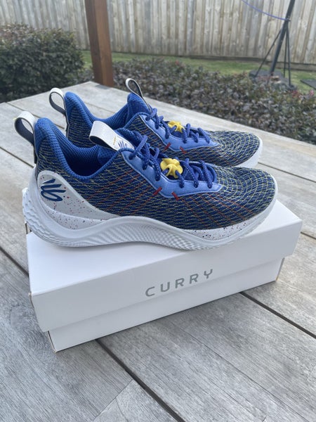 Curry 10 Dub Nation size 10.5 US Carousel 1