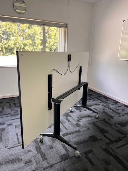Flip-Top Meeting Table – 2000 x 1000mm – White Top, Locking Casters Carousel 2