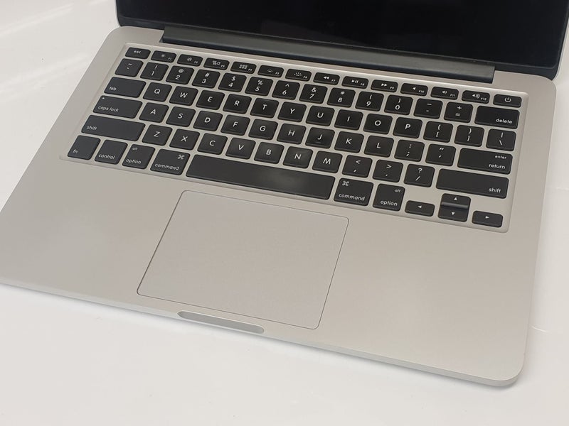 Apple MacBook Pro Early 2015 - i5, 8GB RAM, 128GB, MacOS Sequoia, new battery Carousel 2