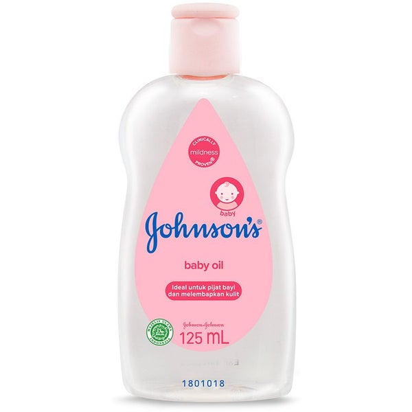 Johnson’s Baby Oil 125ml - Pack of 6 Carousel 1