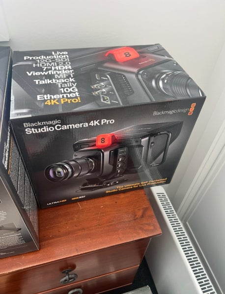 Blackmagic Studio Camera 4k Pro Carousel 2