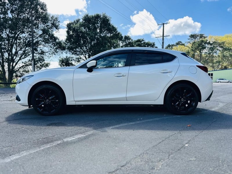 2014 Mazda Axela 20S SPORTS !! SKYACTIVE ENGINE...62854329422979113