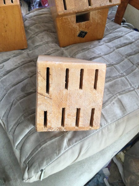 3 WOODEN KNIFE BLOCKS Carousel 2