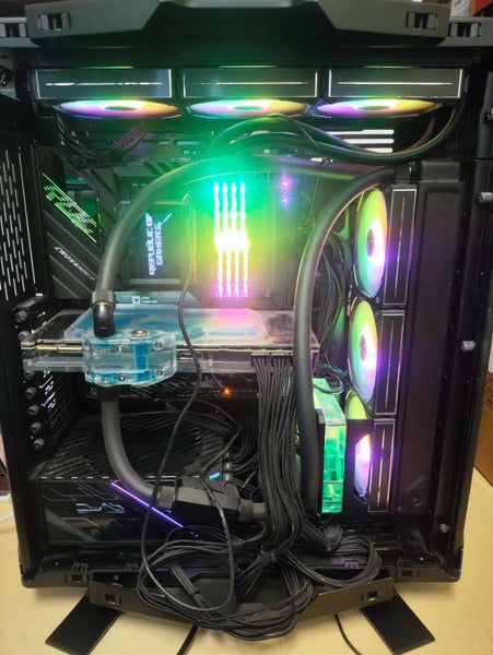 Top gaming computers R9 5950X RTX 3090 64GB 1.5TB Carousel 1