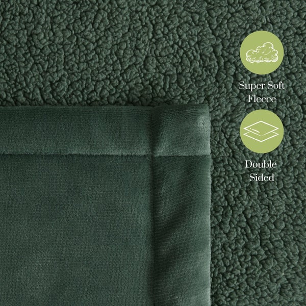 Serene Hudson Fleece and Sherpa Reverse Blanket Leaf 240x250cm (Queen/King Bed) Carousel 2