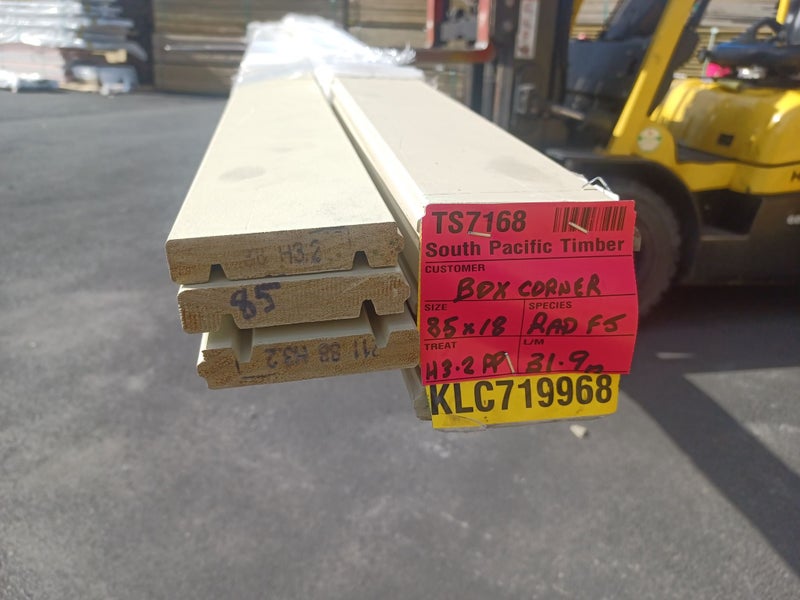 PINE BOX CORNER ( TONGUE ) - 85 x 18mm H3.2 PP FJ - 31.9m - TS7168 KLC Carousel 2