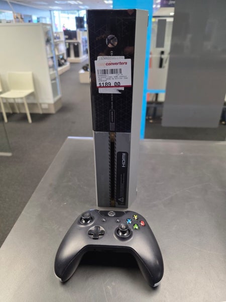 Microsoft Xbox One Call of Duty Edition (*A3490920-1*) Carousel 1
