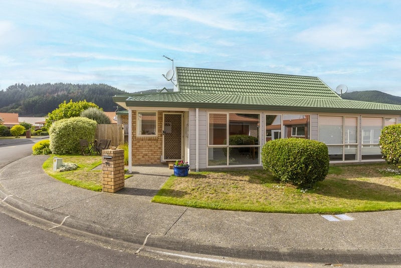 Image 1 of 20
