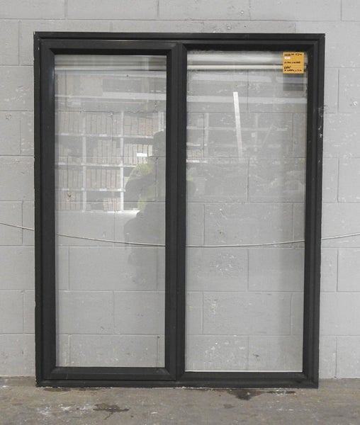 Karaka Green Aluminium Casement Window H1500 x W1200 NL15361 Carousel 1