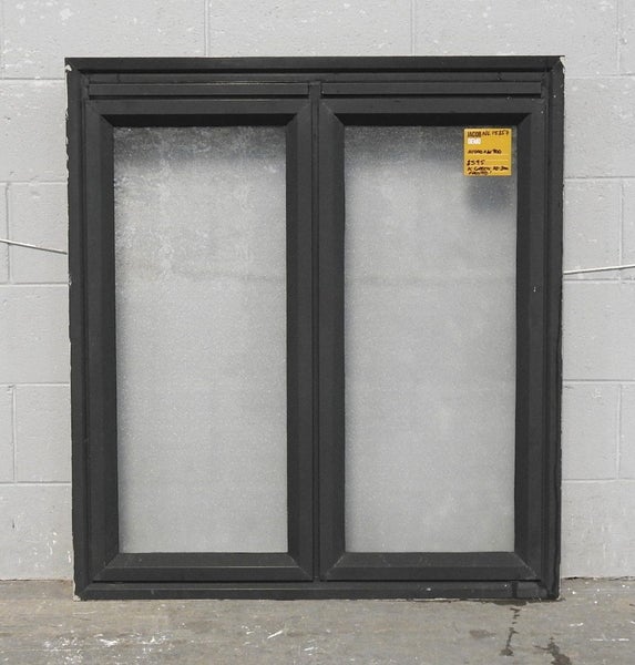 Karaka Green Aluminium Casement Window H1000 x W900 NL15357 Carousel 1